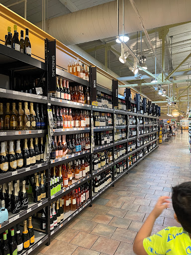 Grocery Store «Whole Foods Market», reviews and photos, 821 W Lancaster Ave, Wayne, PA 19087, USA