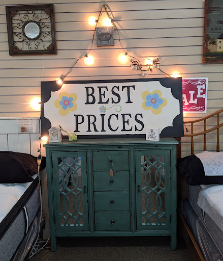 Mattress Store «Best Prices Furniture & Mattress», reviews and photos, 320 E Main St A, Monroe, WA 98272, USA