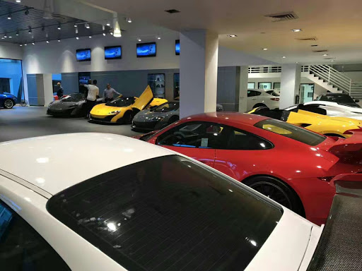 Car Dealer «McLaren Auto Gallery Beverly Hills», reviews and photos, 9022 Wilshire Blvd, Beverly Hills, CA 90210, USA