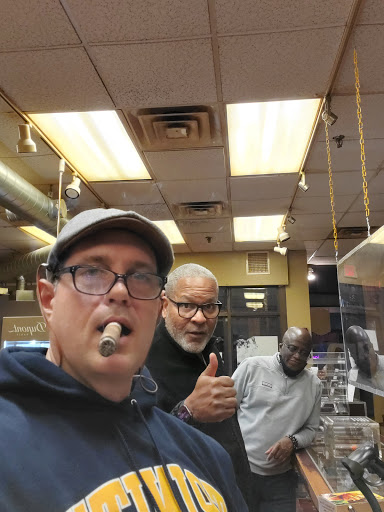 Tobacco Shop «Tobacco Shop LLC», reviews and photos, 89 Pratt St, Hartford, CT 06103, USA