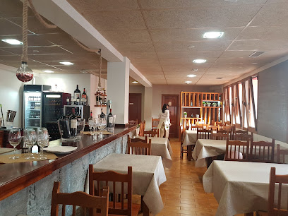 Restaurante El Mercado - C. Servando Blanco Suárez, 7, 35400 Arucas, Las Palmas, Spain