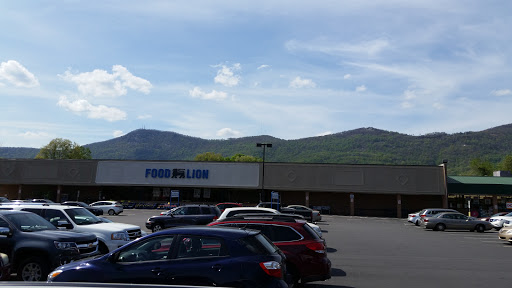 Grocery Store «Food Lion», reviews and photos, 250 W Mills St Unit 5, Columbus, NC 28722, USA