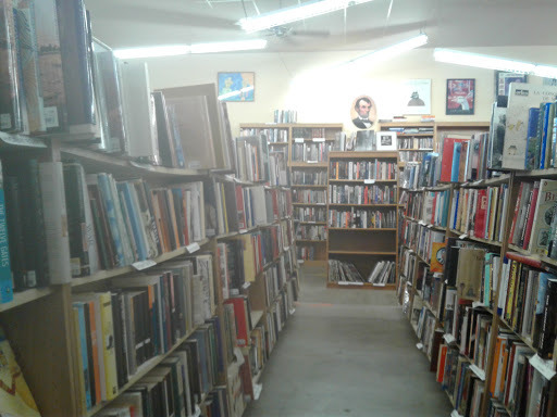 Book Store «Beers Book Center», reviews and photos, 915 S St, Sacramento, CA 95811, USA