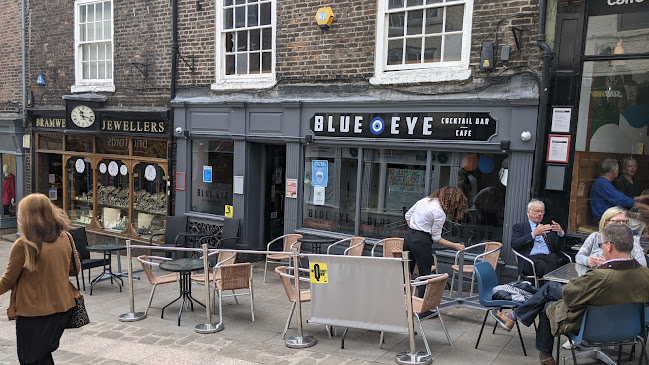 Blue Eye - Pub