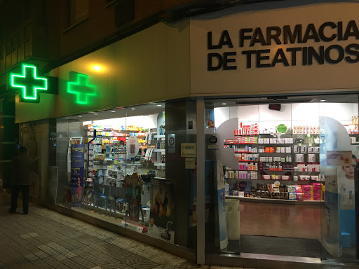 Información y opiniones sobre LA FARMACIA DE TEATINOS de Oviedo