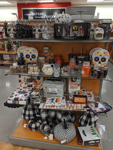 Department Store «T.J. Maxx», reviews and photos, 561 US-1, Edison, NJ 08817, USA
