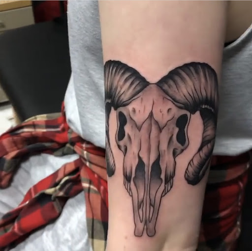Find necklace tattoo ideas for your next unique tattoo in Pearland at Black List Tattoo & Piercing Co.