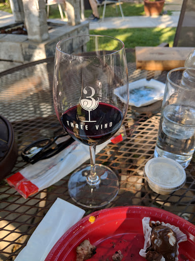 Wine Bar «3 Vino Winery», reviews and photos, 206 Main St, Roanoke, TX 76262, USA