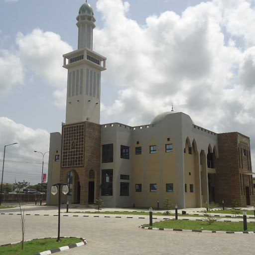 Halal Art Gallerieo, 5 Bola Adewunmi St, Obanikoro, Lagos, Nigeria, Art Museum, state Lagos