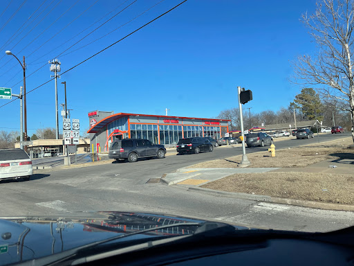 Freedom Car Wash en Tulsa