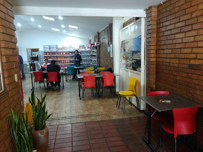 Yoon Yoo Food Restaurante y Mercado Koreano - Cl. 96 #69b - 18, Bogotá, Colombia