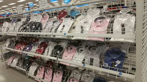 Clothing Store «Ross Dress for Less», reviews and photos, 10249 E Shelby Dr, Collierville, TN 38017, USA