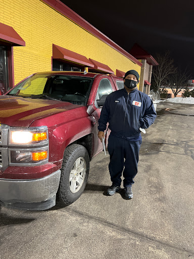 Used Car Dealer «RightWay Auto Sales», reviews and photos, 1911 Plainfield Rd, Crest Hill, IL 60403, USA