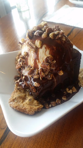 Bakery «Oui Desserts», reviews and photos, 3411 Kirby Dr, Houston, TX 77098, USA