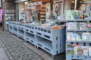 Buchhandlung am Markt image