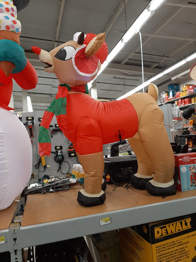 Hardware Store «Mills Ace Hardware», reviews and photos, 2047 NE 22nd St, Lincoln City, OR 97367, USA