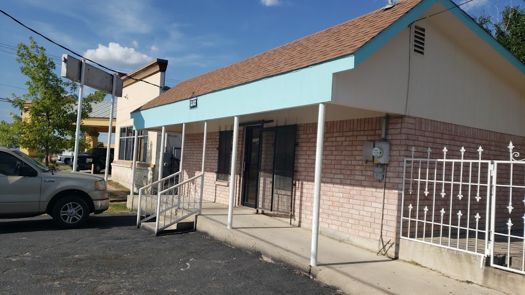 Luis Barber Shop 78852