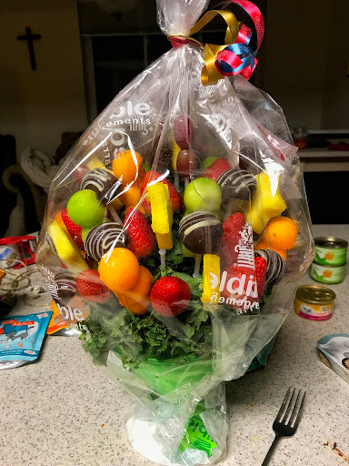 Gift Shop «Edible Arrangements», reviews and photos, 1531 N Quaker Ln, Alexandria, VA 22302, USA