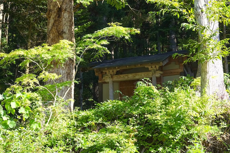 神社