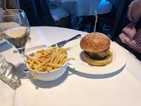 Hamburger du Restaurant français Chez Francis à Paris - n°18