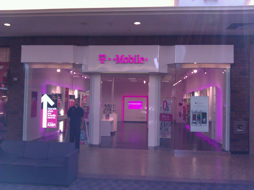Cell Phone Store «T-Mobile», reviews and photos, 6034 Sunrise Blvd, Citrus Heights, CA 95610, USA