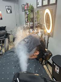 The Razor Lounge - Photo 3 - Car repair in Burlington, NC, Burlington