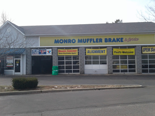 Auto Repair Shop «Monro Muffler Brake & Service», reviews and photos, 885 S Main St, Cheshire, CT 06410, USA