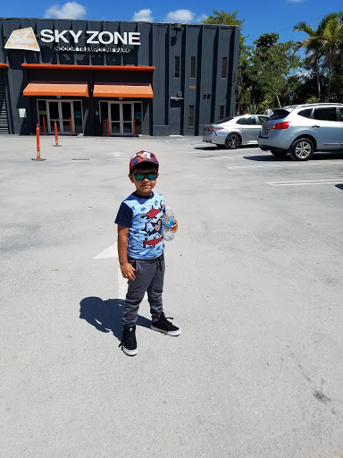 Amusement Center «Sky Zone Trampoline Park», reviews and photos, 5450 NW 82nd Ave, Doral, FL 33166, USA