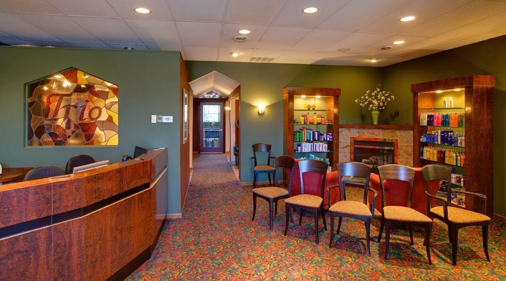 Trio Salon & Spa 55316