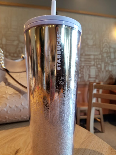 Coffee Shop «Starbucks», reviews and photos, 13401 Blue Heron Beach Dr, Orlando, FL 32821, USA