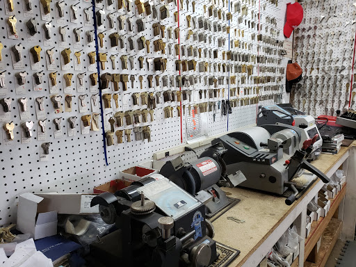 Locksmith «American Atlas Locksmith», reviews and photos, 51105 Washington St, New Baltimore, MI 48047, USA