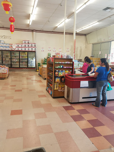 Asian Grocery Store «Vinh Phat Market», reviews and photos, 6105 Stockton Blvd, Sacramento, CA 95824, USA