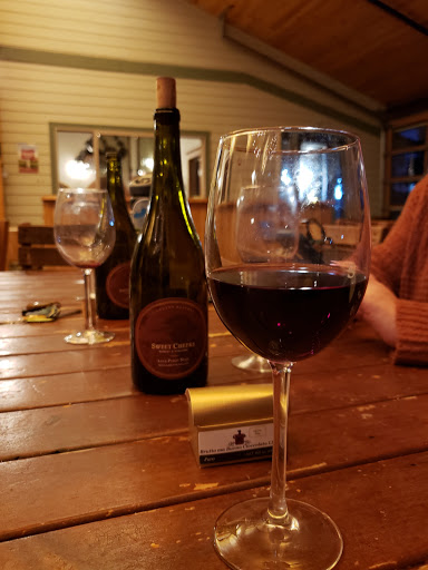 Winery «Sweet Cheeks Winery», reviews and photos, 27007 Briggs Hill Rd, Eugene, OR 97405, USA