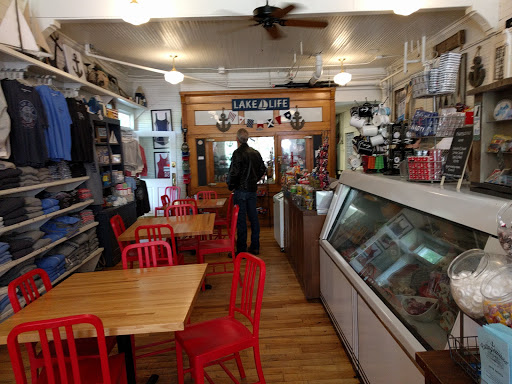 General Store «Cottagewood General Store», reviews and photos, 20280 Cottagewood Rd, Excelsior, MN 55331, USA