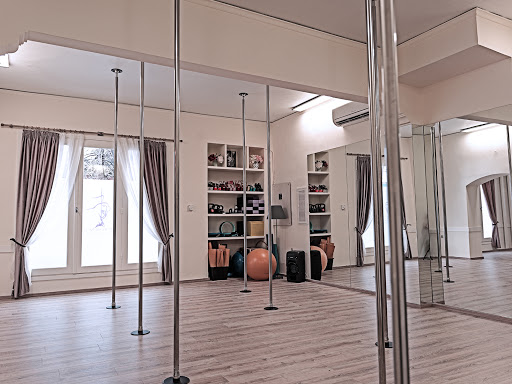 Polessence Pole Dance & Acrobatics Studio