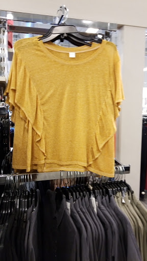 Department Store «Nordstrom Rack Woodland Plaza», reviews and photos, 8722 E 71st St, Tulsa, OK 74133, USA