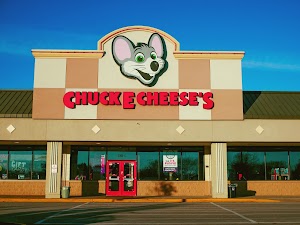 Chuck E. Cheese - photo 8