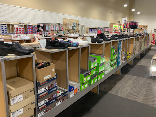 Shoe Store «DSW Designer Shoe Warehouse», reviews and photos, 1300 Huguenot Rd, Midlothian, VA 23113, USA