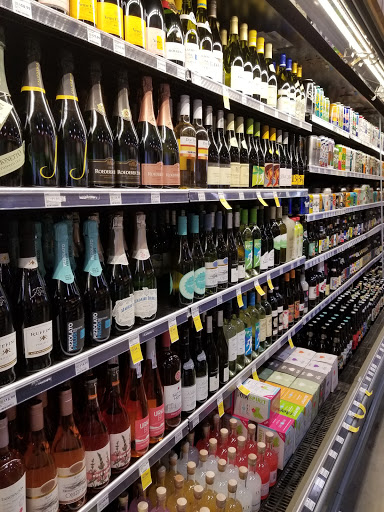 Grocery Store «Whole Foods Market», reviews and photos, 7133 N Oracle Rd, Tucson, AZ 85704, USA