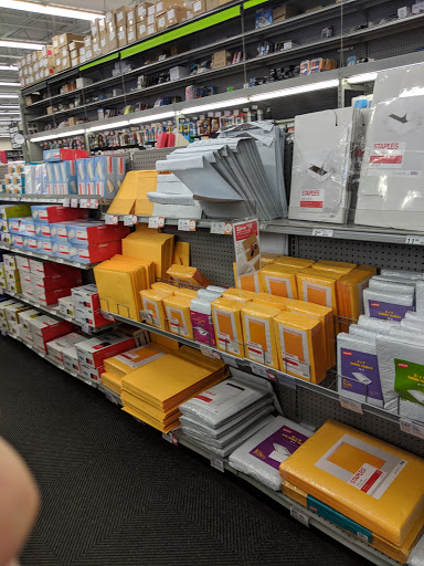 Office Supply Store «Staples», reviews and photos, 73 Turnpike St, North Andover, MA 01845, USA