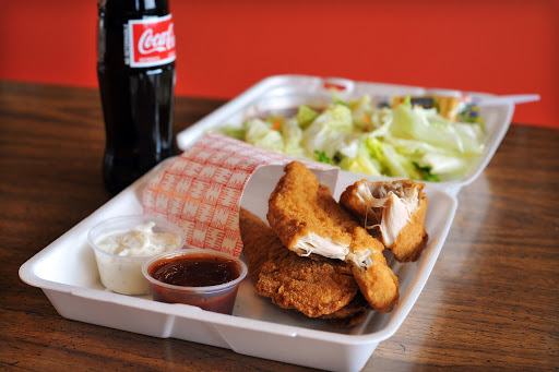 Restaurant «Celina Wine Store», reviews and photos, 716 W Logan St, Celina, OH 45822, USA