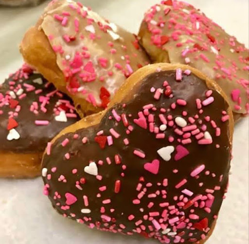 Donut Shop «Donut King», reviews and photos, 1270 Main St, Watsonville, CA 95076, USA