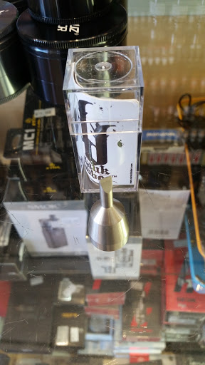 Tobacco Shop «Smoke Zone», reviews and photos, 2015 Garnet Ave #104, San Diego, CA 92109, USA