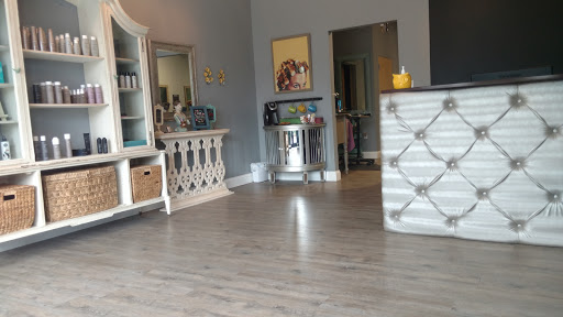 Beauty Salon «Fringe Salon & Boutique», reviews and photos, 218 E Main St #113, Newark, DE 19711, USA