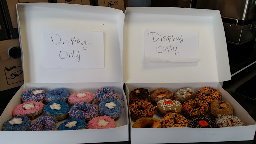 Donut Shop «The Fractured Prune», reviews and photos, 10209 Grand Central Ave, Owings Mills, MD 21117, USA