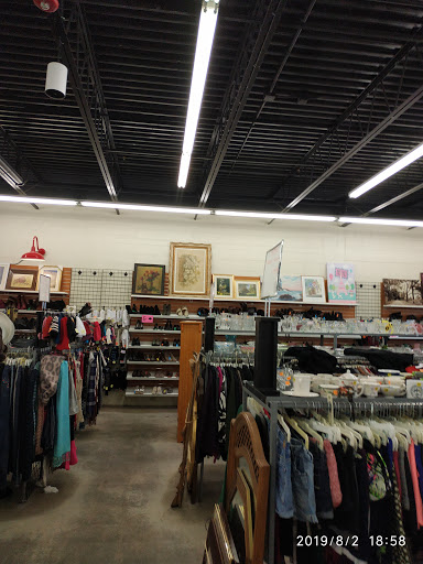 Thrift Store «Island Thrift», reviews and photos, 1770 Middle Country Rd, Selden, NY 11784, USA