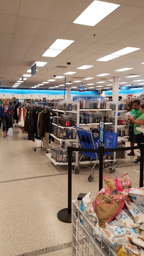 Clothing Store «Ross Dress for Less», reviews and photos, 5830 Kingstowne Center, Kingstowne, VA 22315, USA