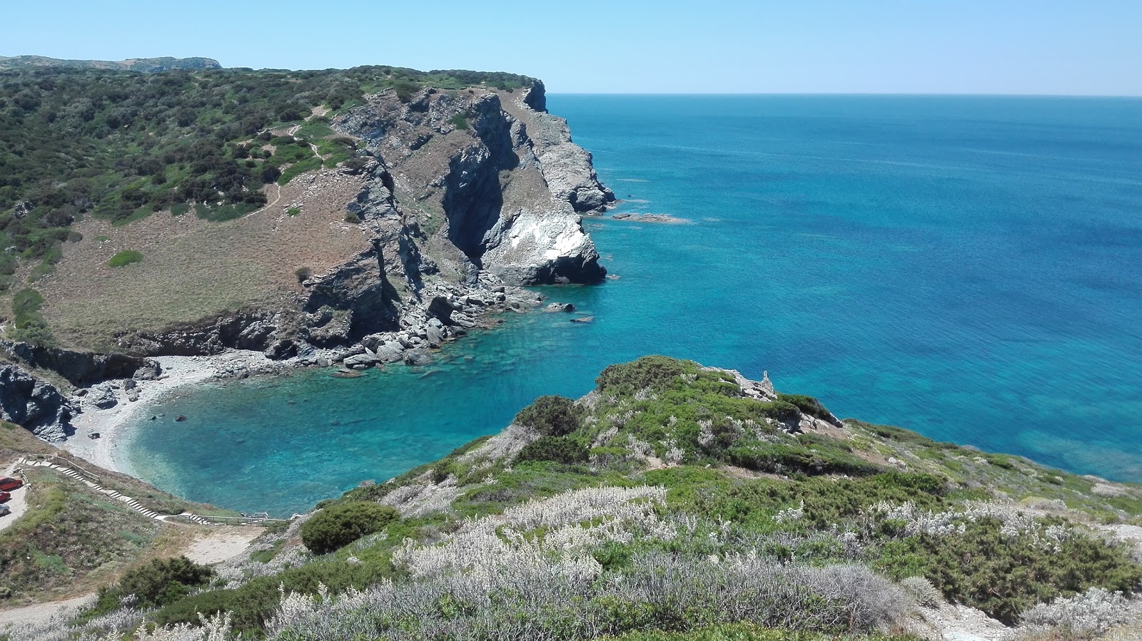 Foto de Spiaggia di Lampianu com pequena baía