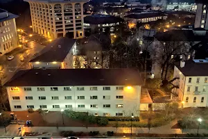 Emory University Hospital image