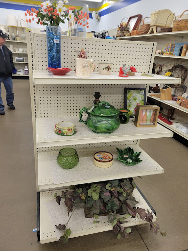 Donations Center «Goodwill», reviews and photos